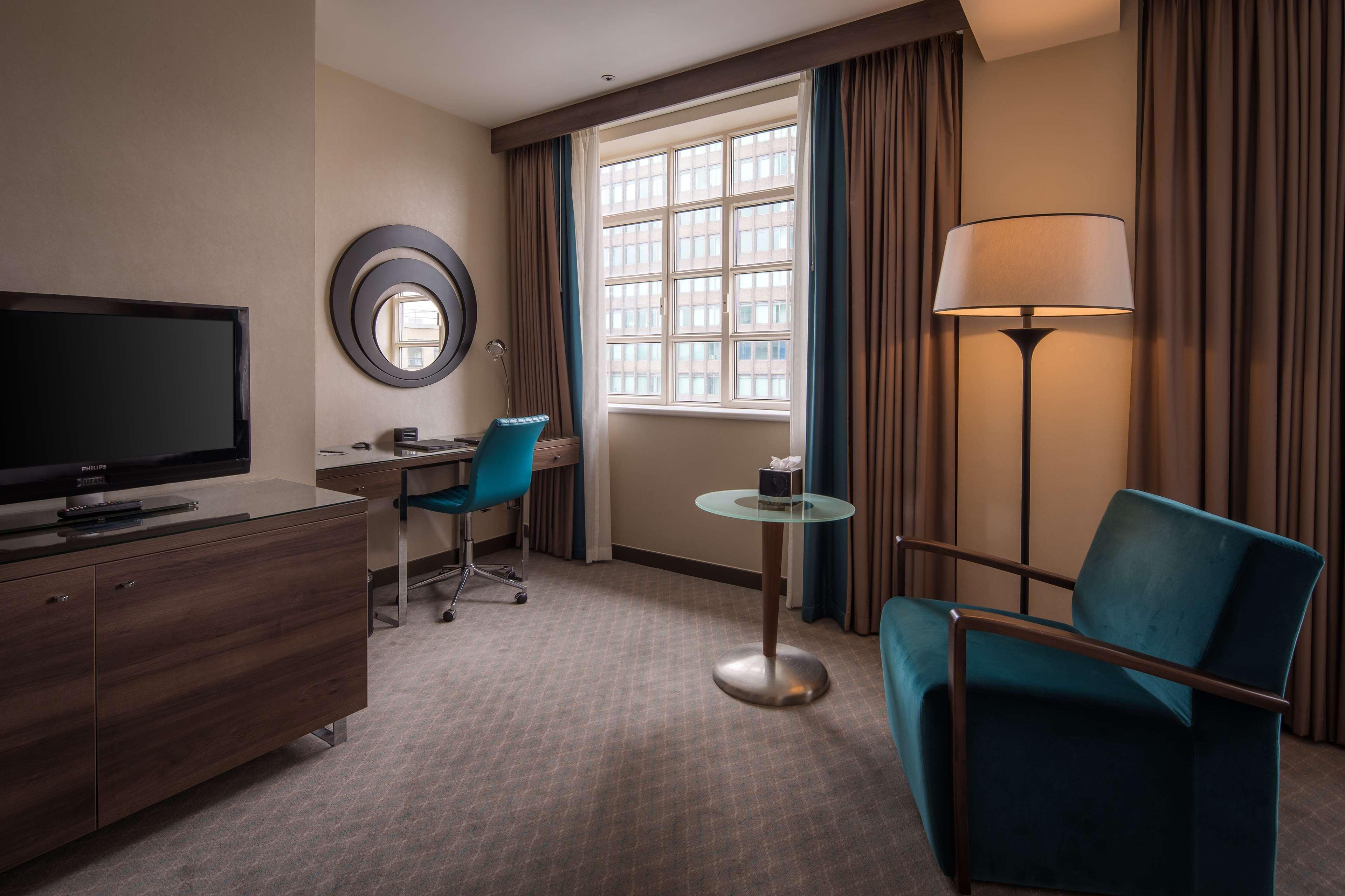 Hilton Hotel 4*