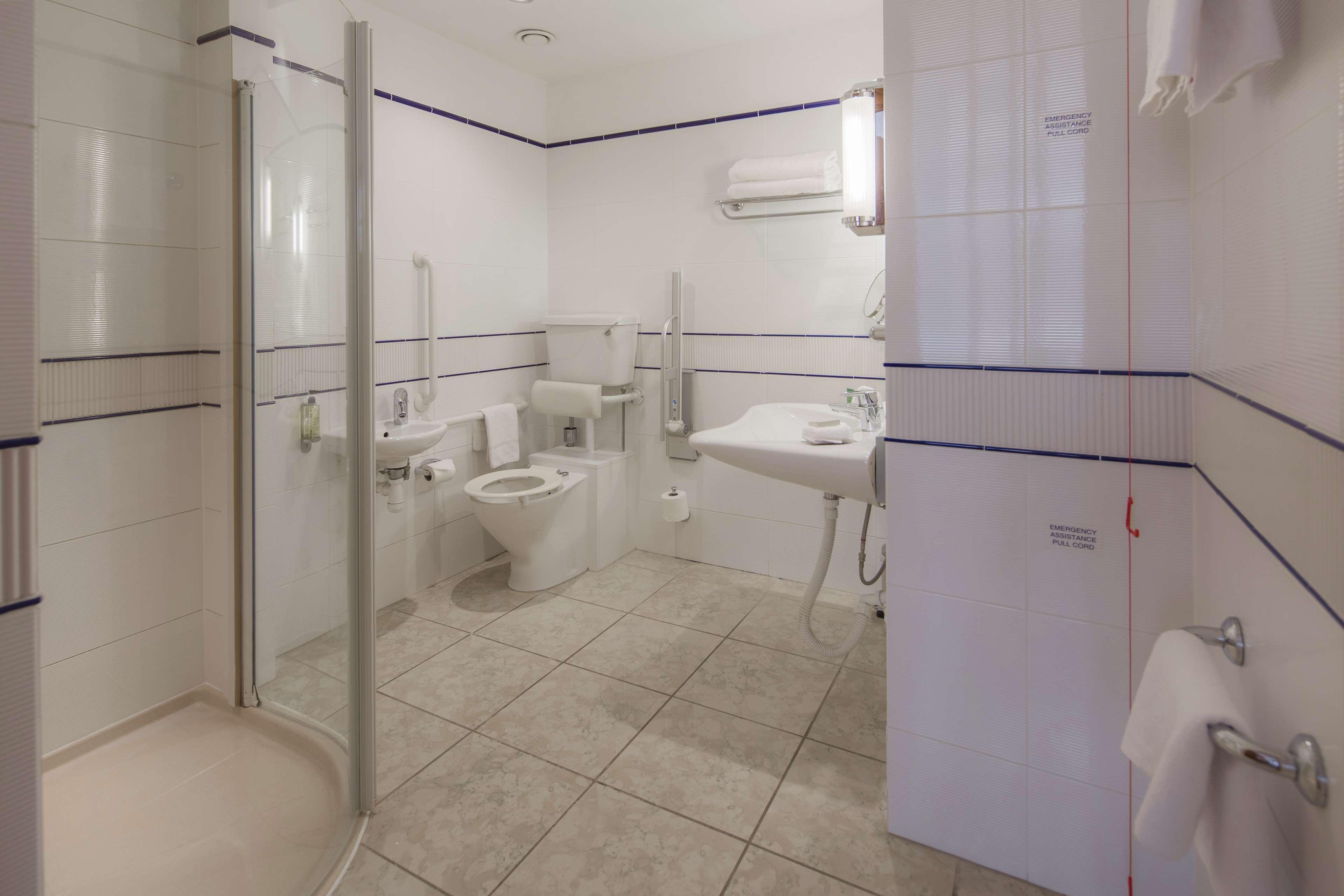 Hilton 4* Cardiff